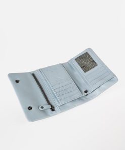 Fatewear.shop5b5bc6efe0 4