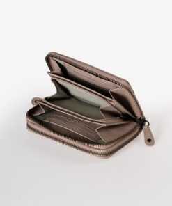 Fatewear.shopfd39278674 5